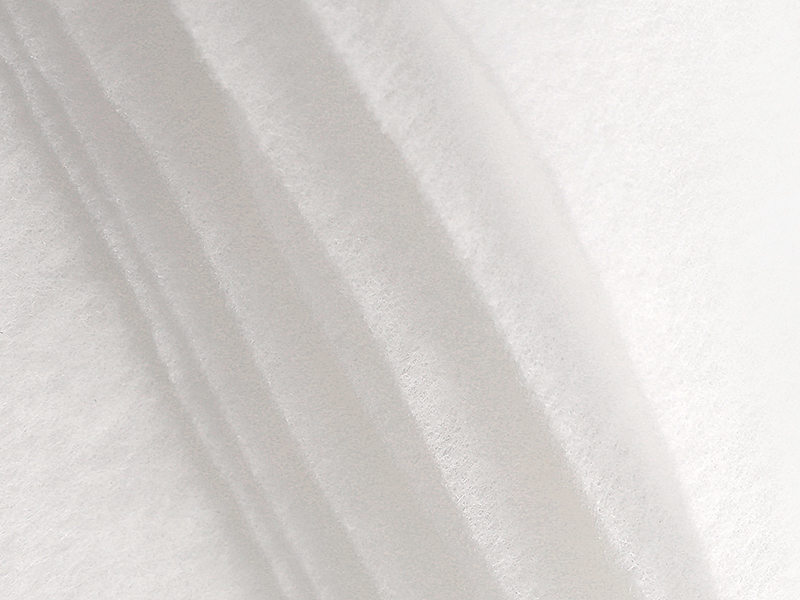 هواء ساخن عادي من خلال الطبقة الخلفية للحفاضات